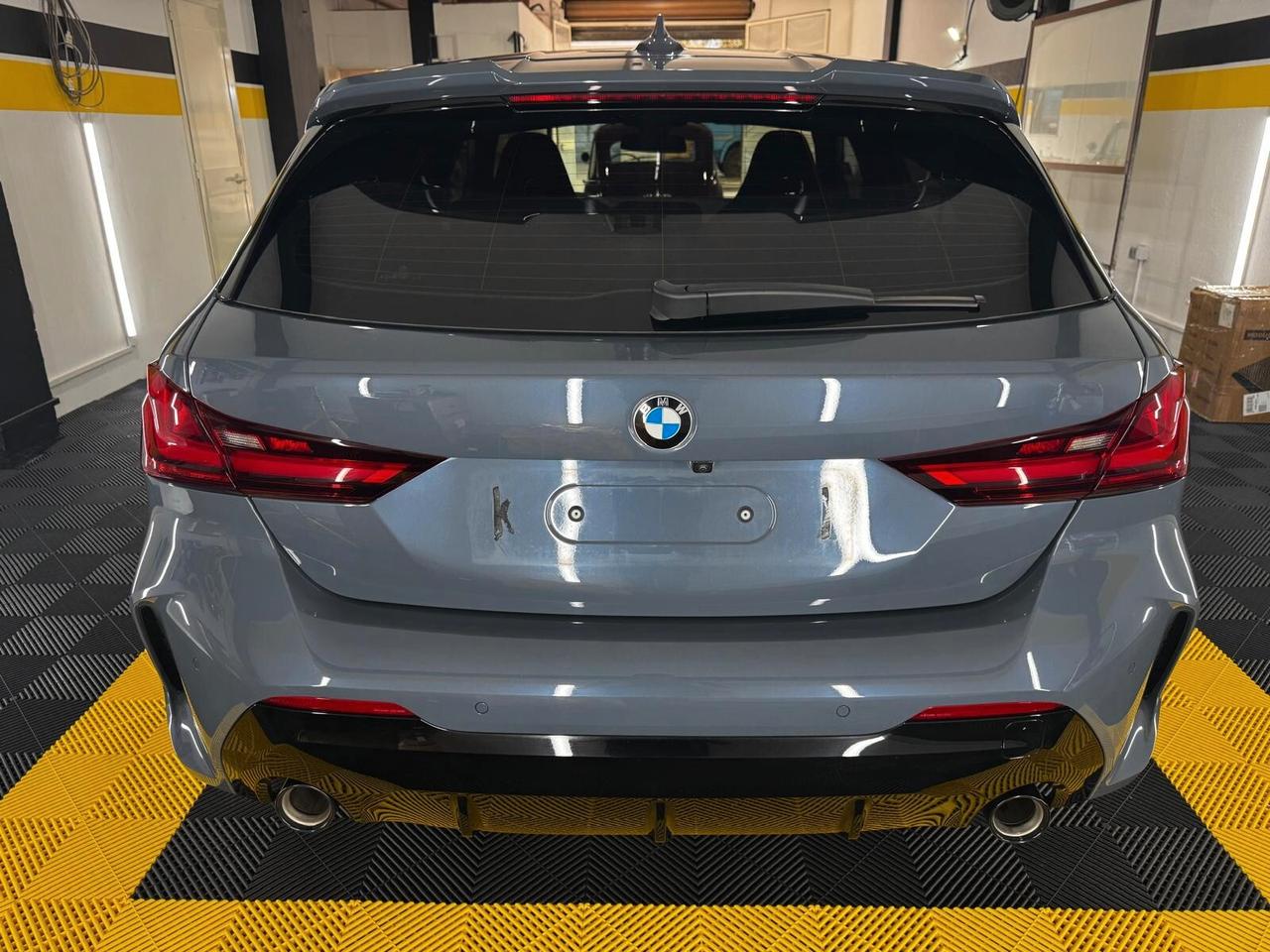 Bmw 118 118d 5p. Msport