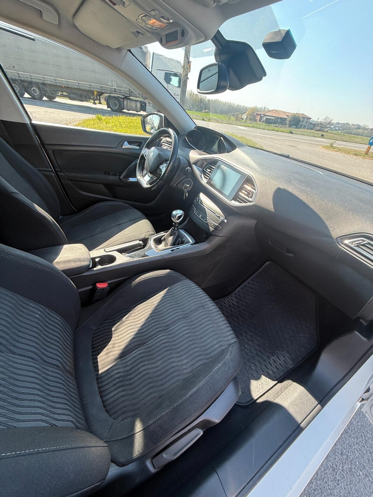 Peugeot 308 PEUGEOT 308 SW 1.6 HDI MOTORE REVISIONATO