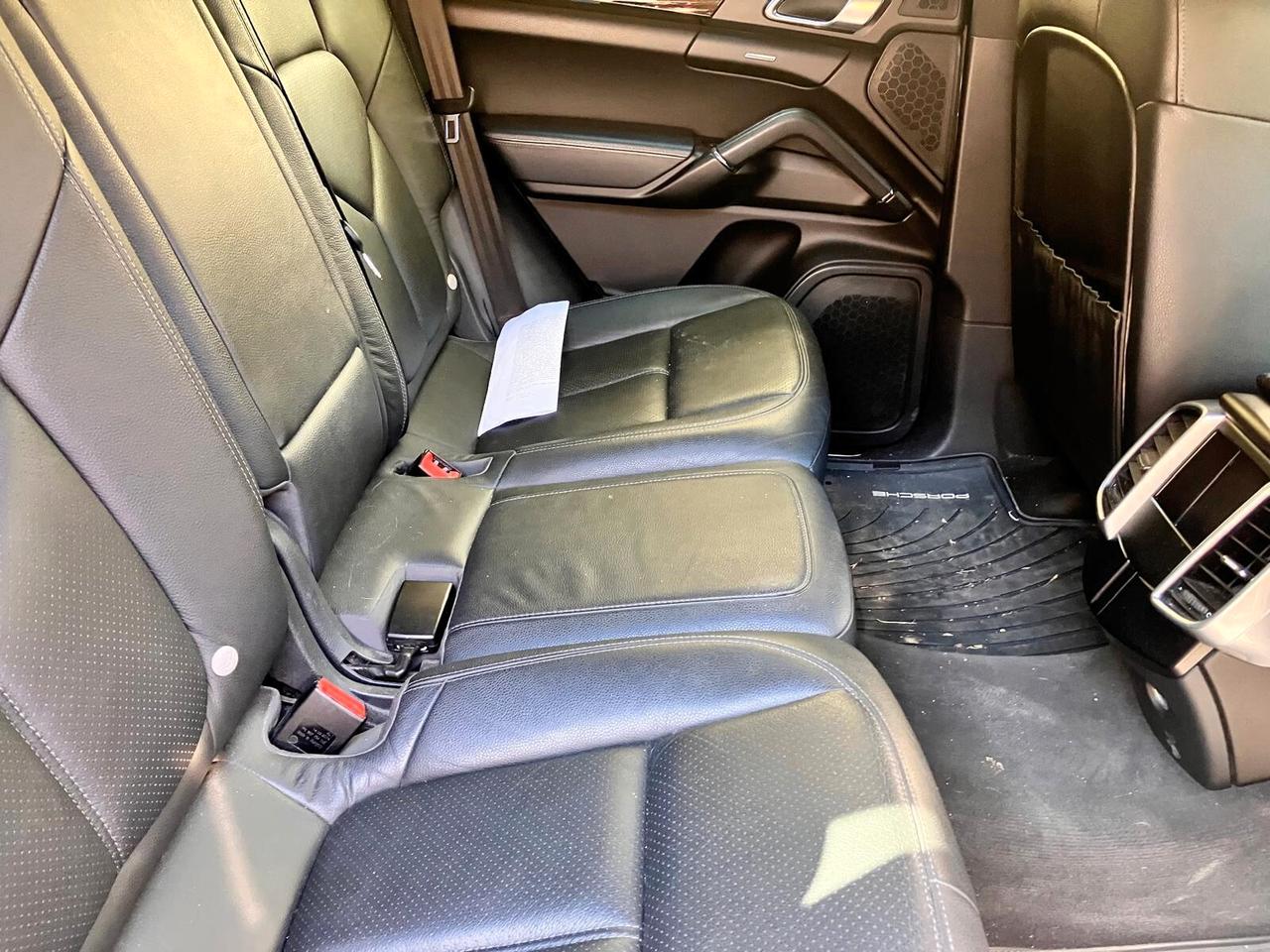 Porsche Cayenne 3.0 Diesel Platinum Edition