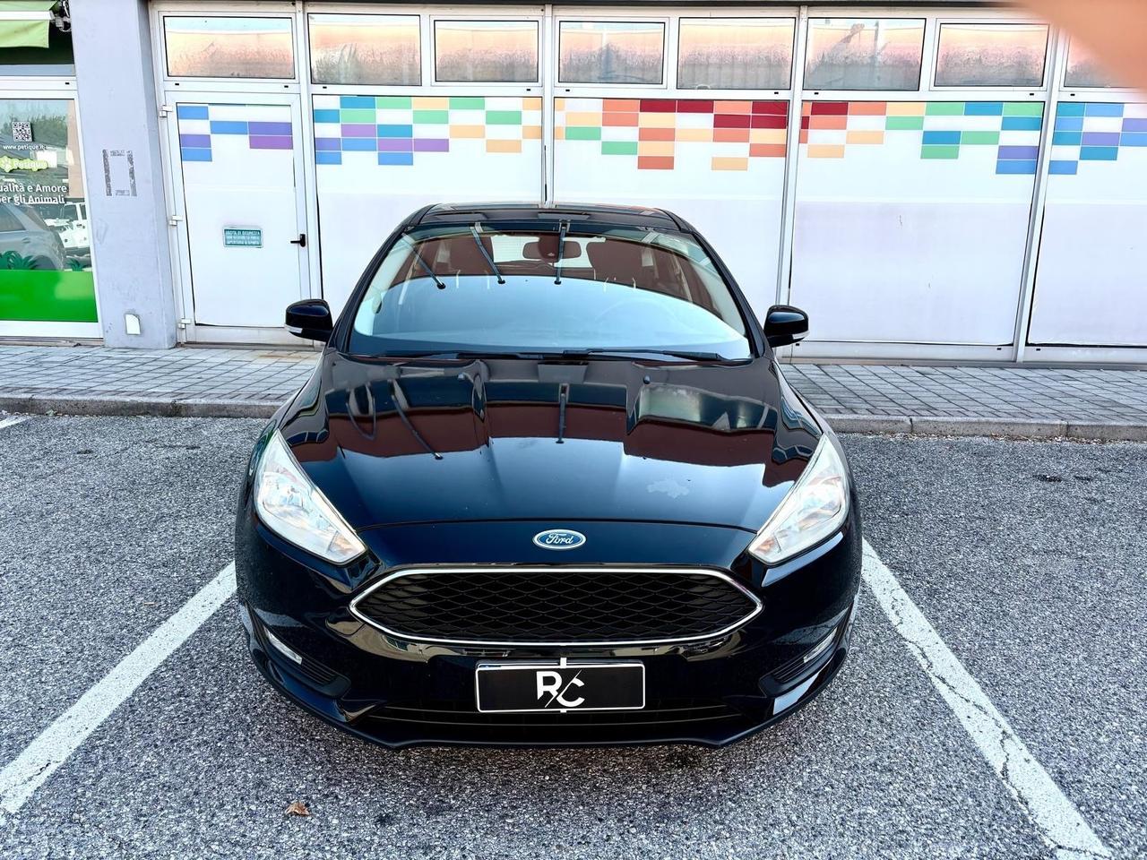 Ford Focus 1.5 TDCi 95 CV Neopatentati