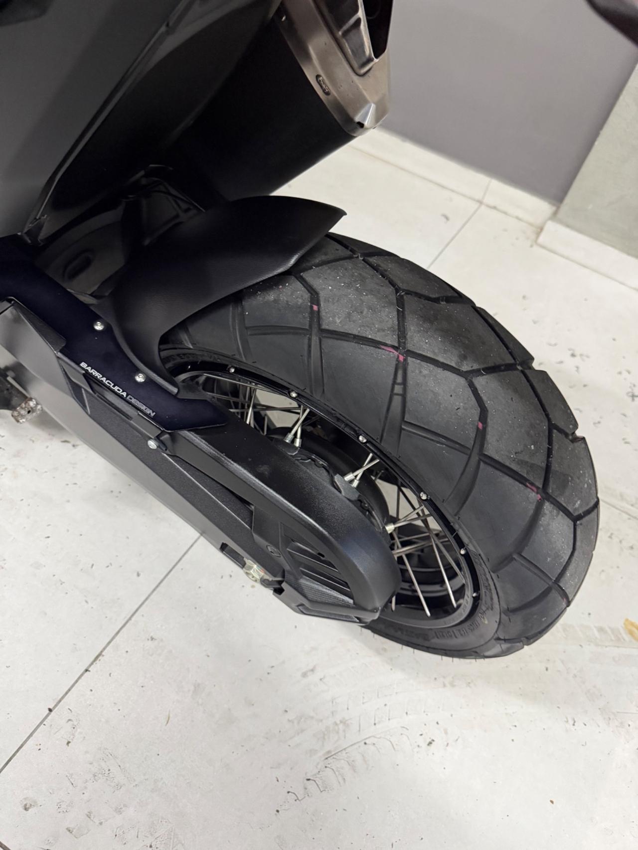 Honda X-ADV 750 limited