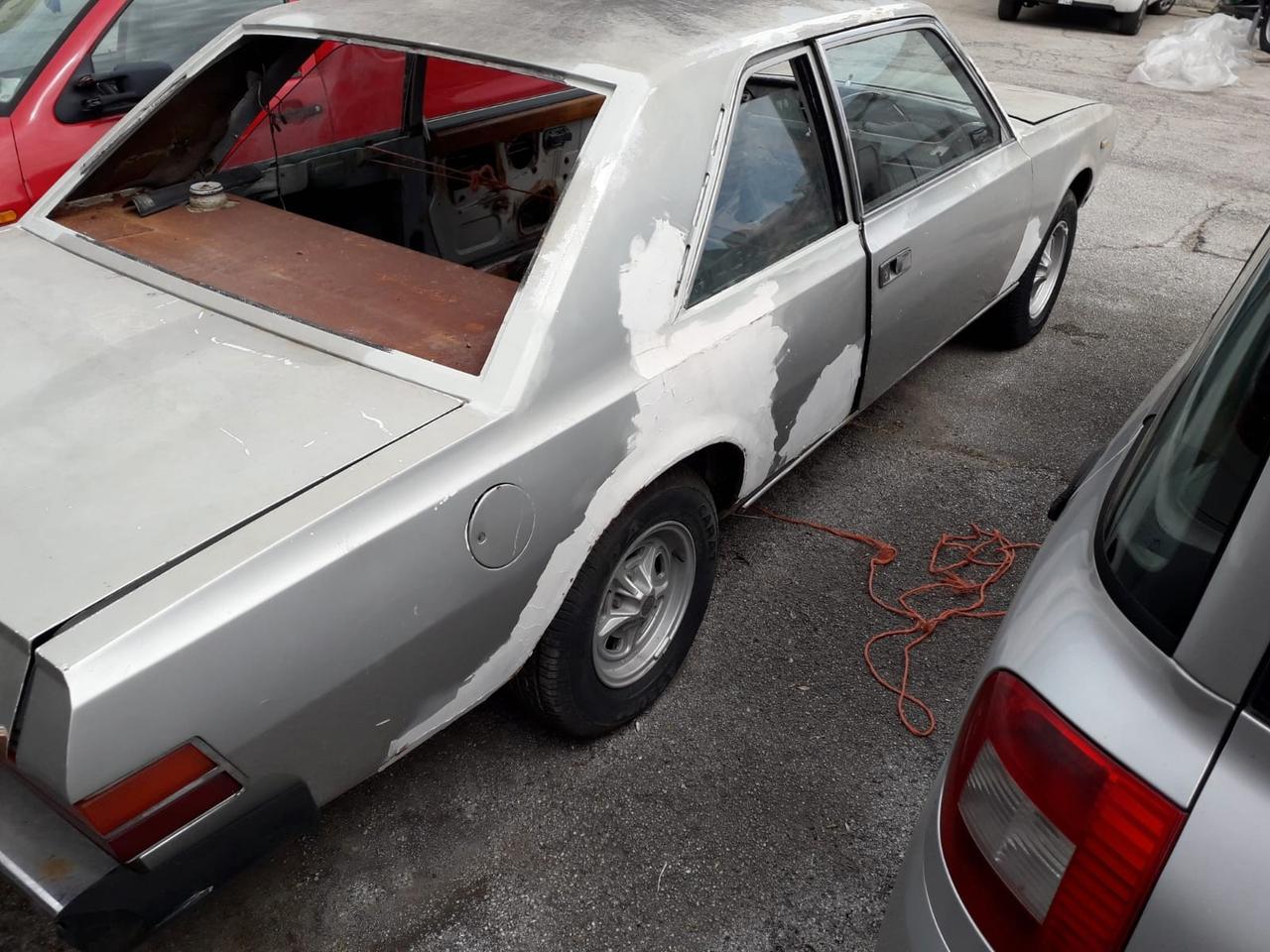 Fiat 130 Coupè Manuale