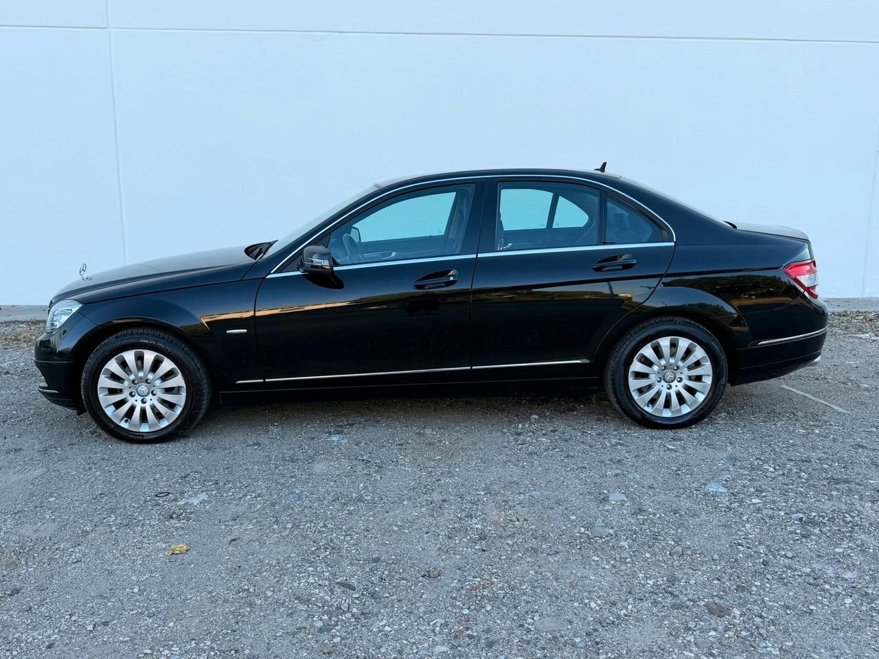 Mercedes-benz C 220 CDI Elegance SOLO 83000KM