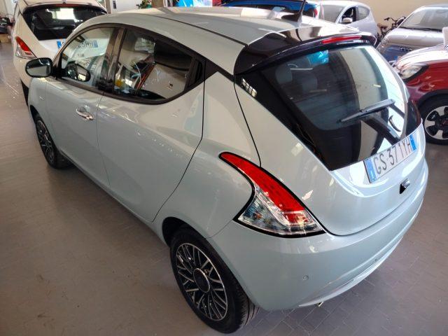 LANCIA Ypsilon 1.0 Hybrid Platino MY24 GPL PROMO