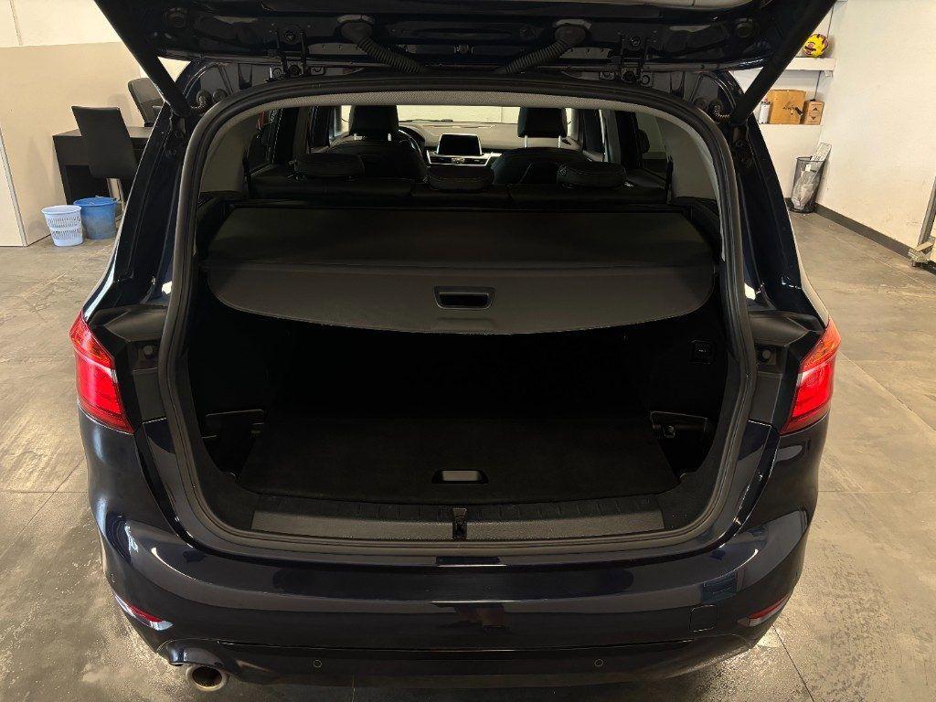 BMW 216 i Gran Tourer Advantage Full Optional