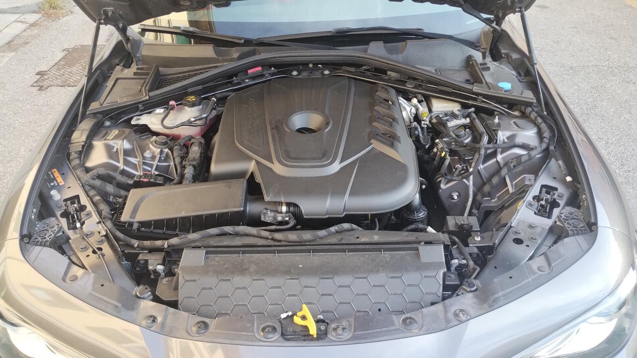 Alfa Romeo Giulia 2.2 Turbodiesel 160 CV AT8 Executive