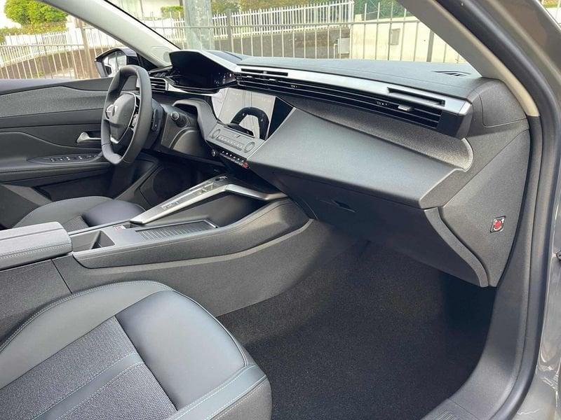 Peugeot 308 BlueHDi 130 S&S EAT8 SW Allure - KM0