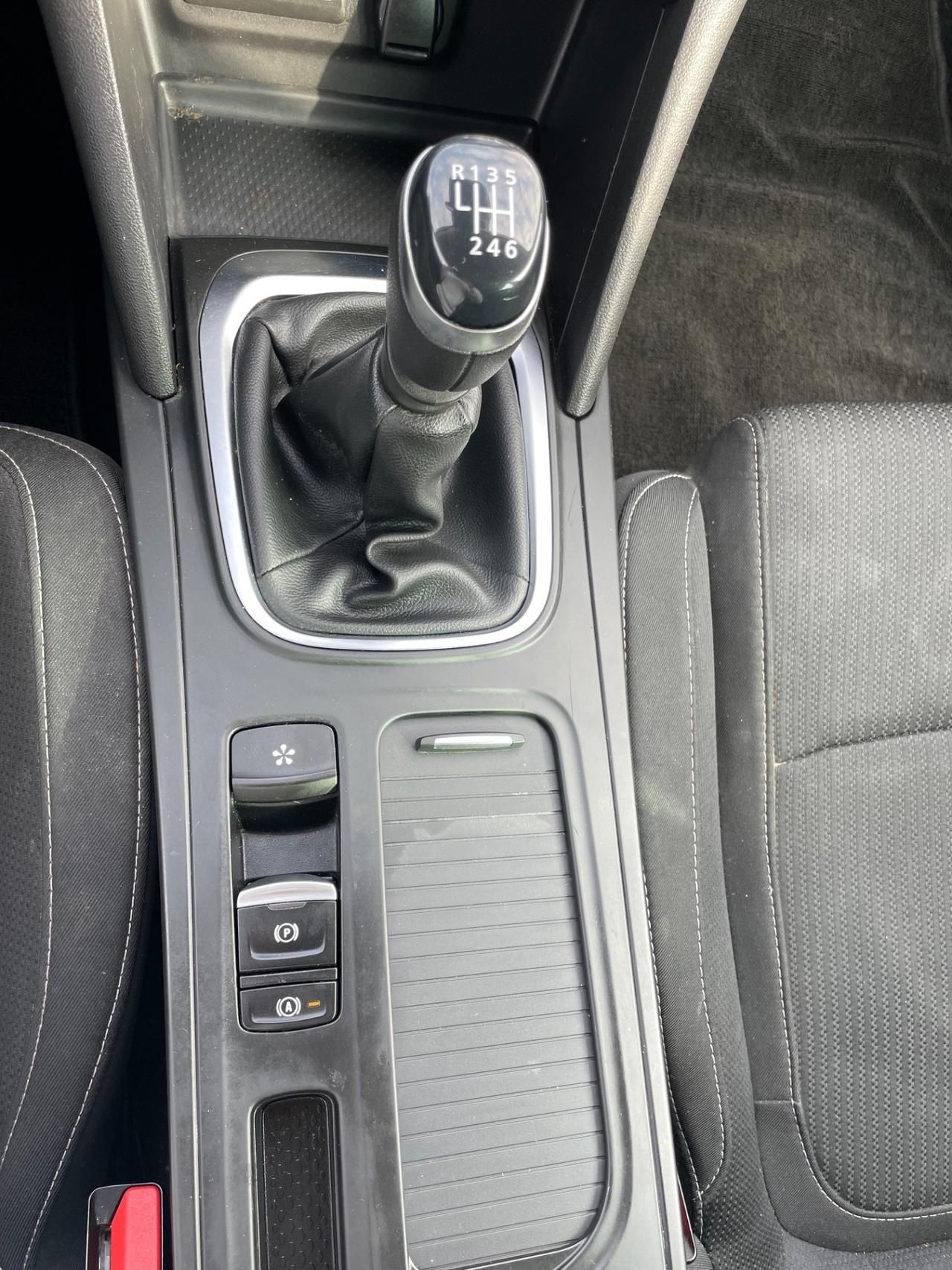 Renault Megane ST Line 1.5 Diesel - Neopatentati - EURO 6