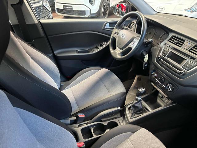 HYUNDAI i20 1.2 84 CV 5 porte Comfort