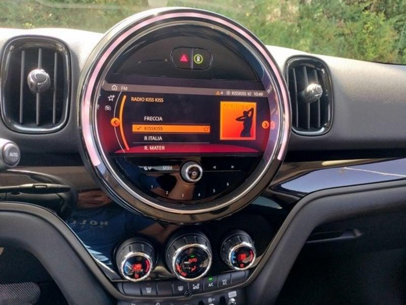 MINI Countryman Cooper S E ALL4 Business autom.