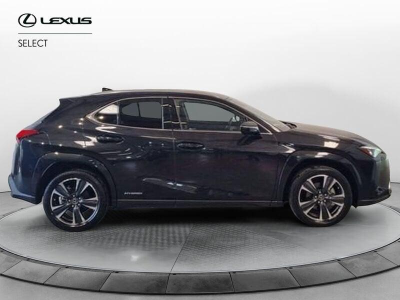 Lexus UX Hybrid 4WD Luxury