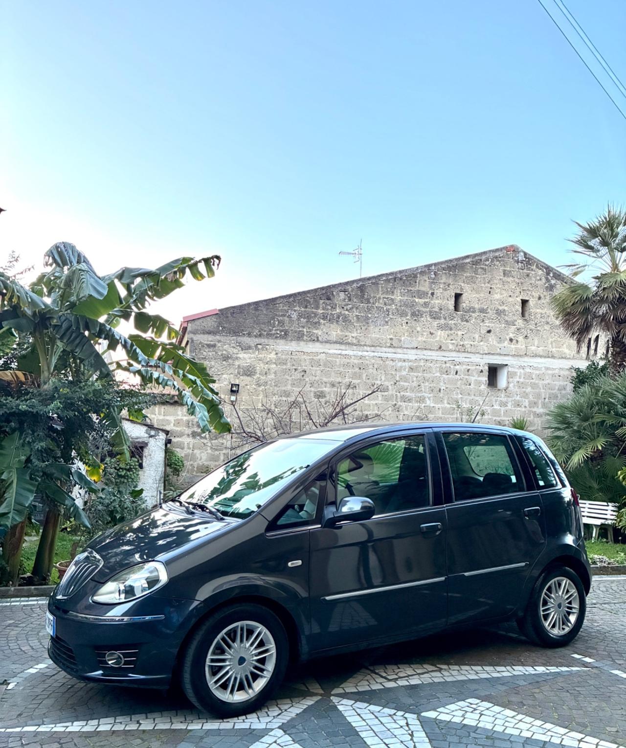 Lancia MUSA 1.3 Mjt 95 CV 5th Avenue