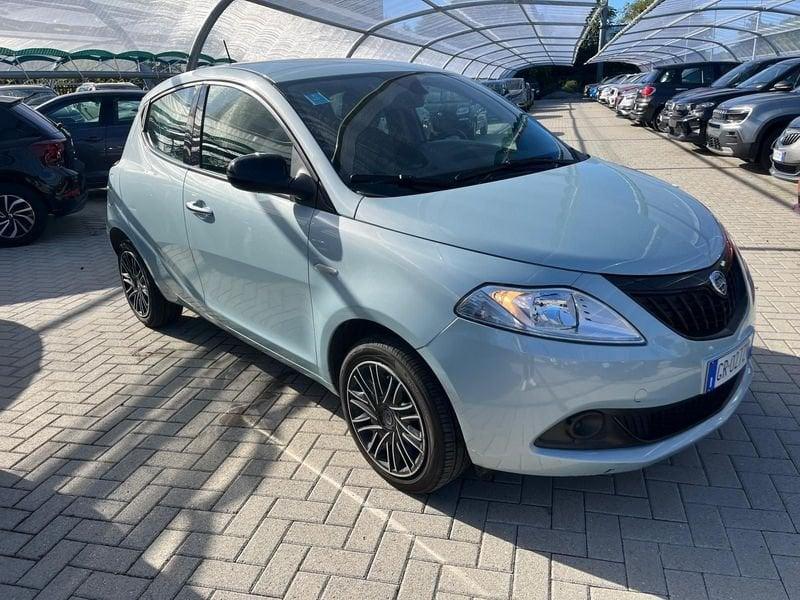Lancia Ypsilon Ypsilon 1.0 FireFly 5 porte S&S Hybrid Silver Plus