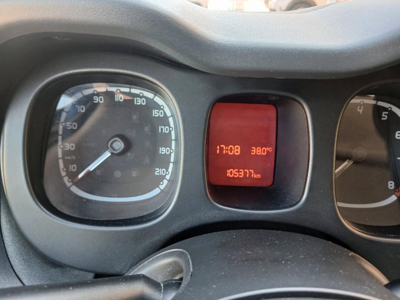 Fiat Panda 1.2 Lounge km 105000 pari al nuovo tenuta maniacalmente GARANZIA