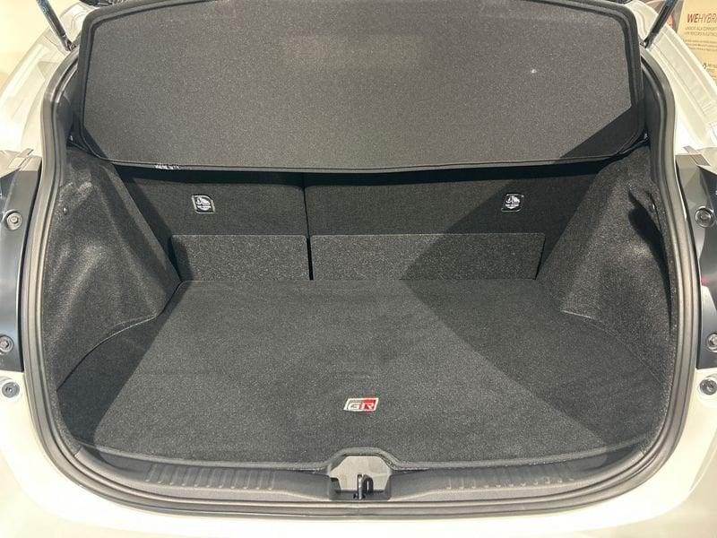 Toyota GR Yaris Aero Performance i-MT 6 marce