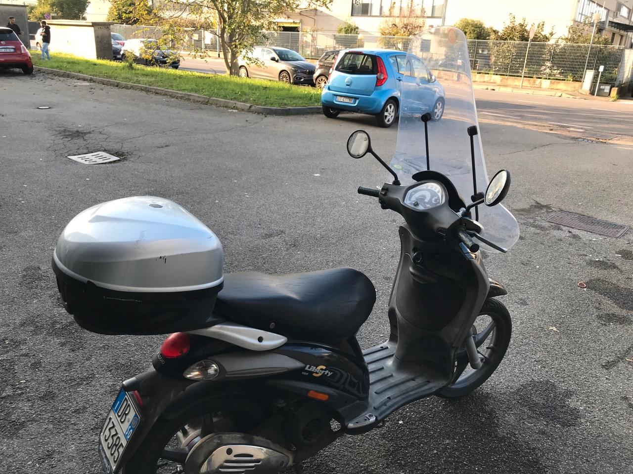 Piaggio Liberty 125 piaggio 125 liberty