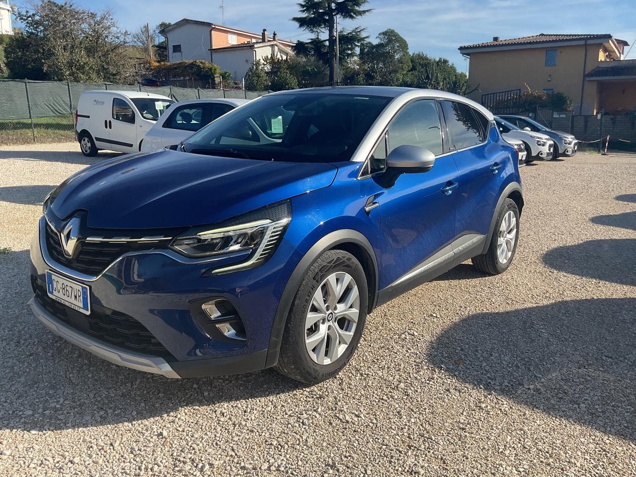 Renault Captur Full Hybrid E-Tech 145 CV Business