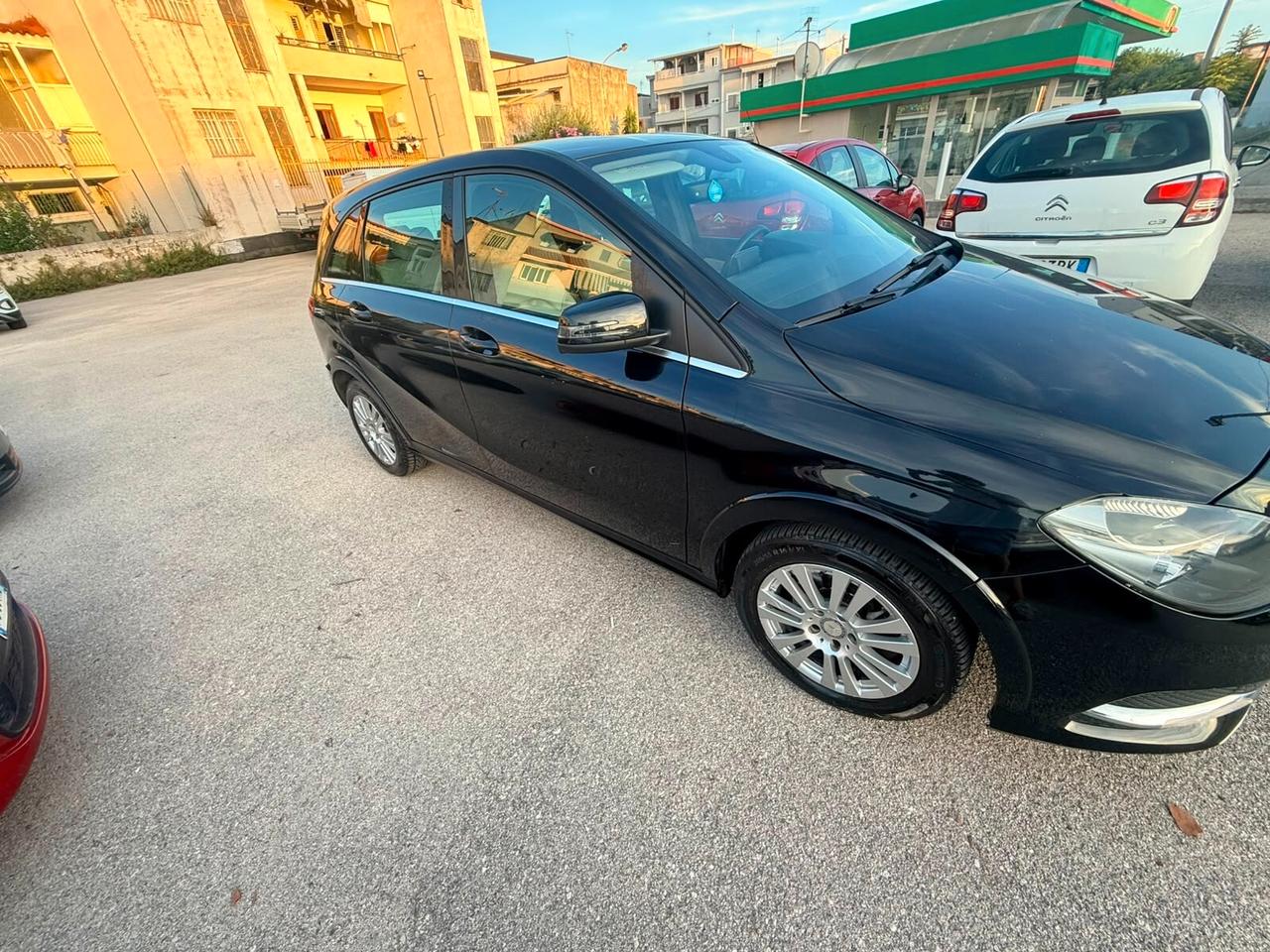 Mercedes-benz B 200 NGD Executive