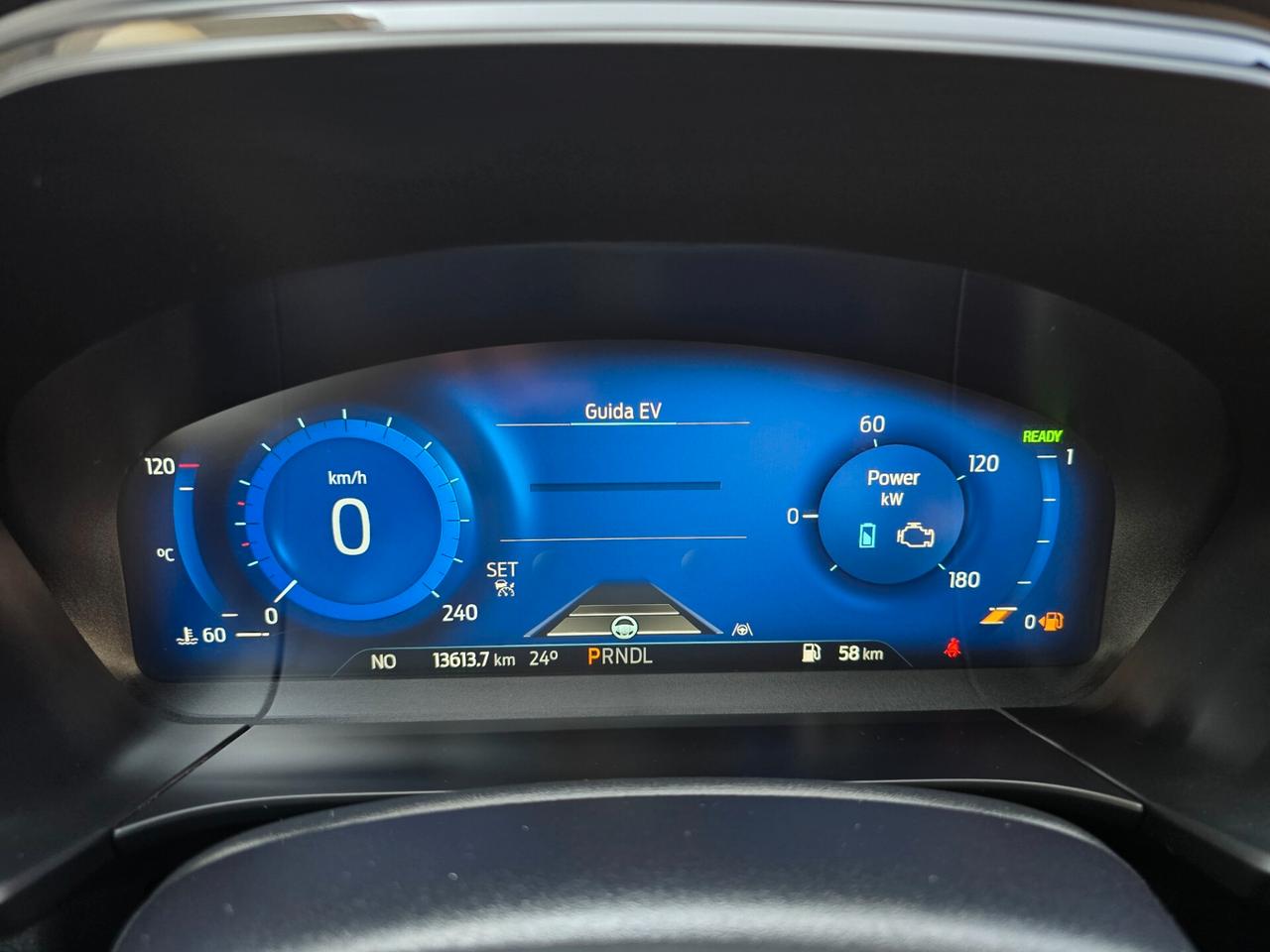 Ford Kuga 2.5 Full Hybrid 190 CV CVT 2WD ST-Line