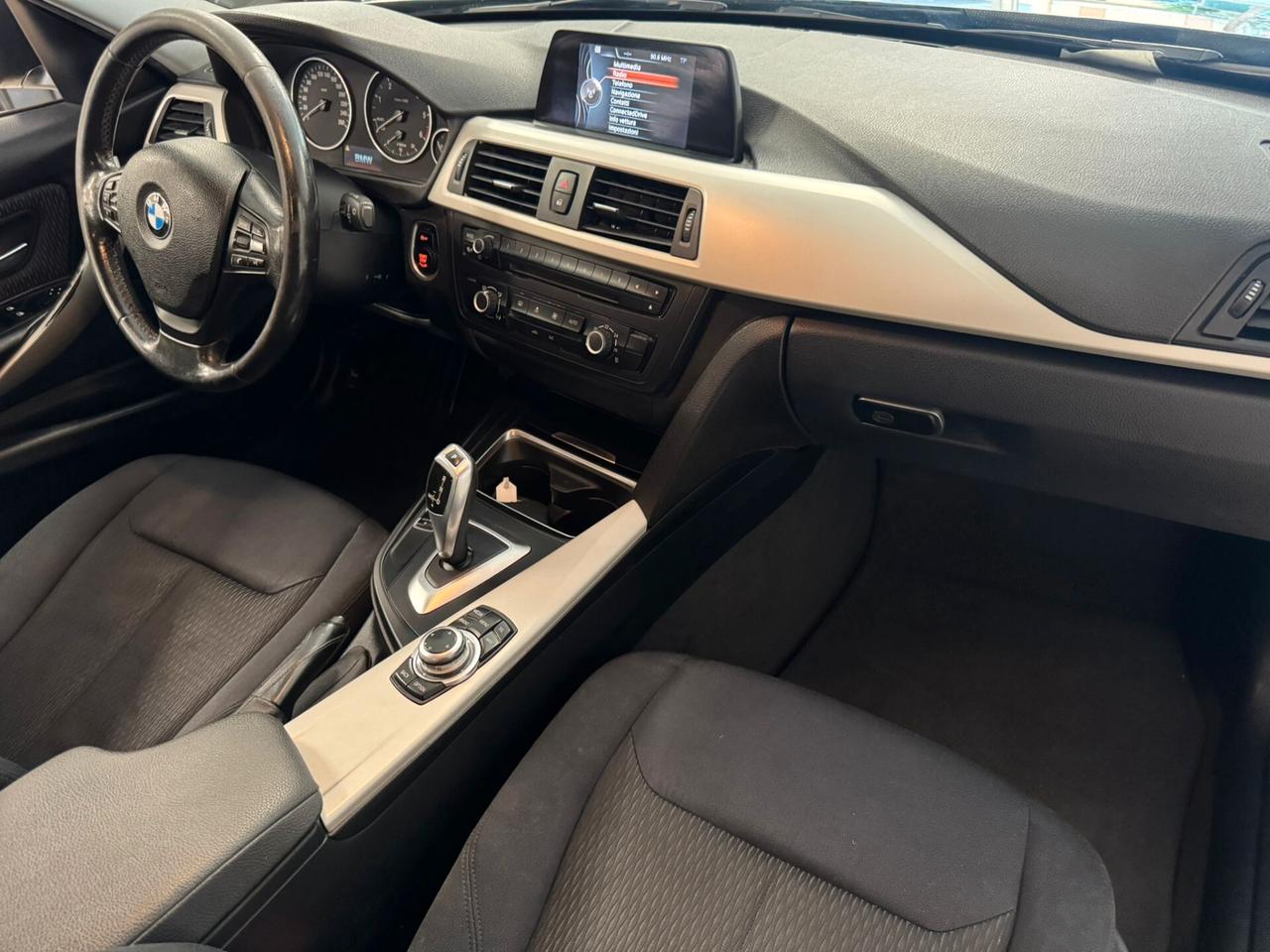 Bmw 320 320d xDrive Touring Sport