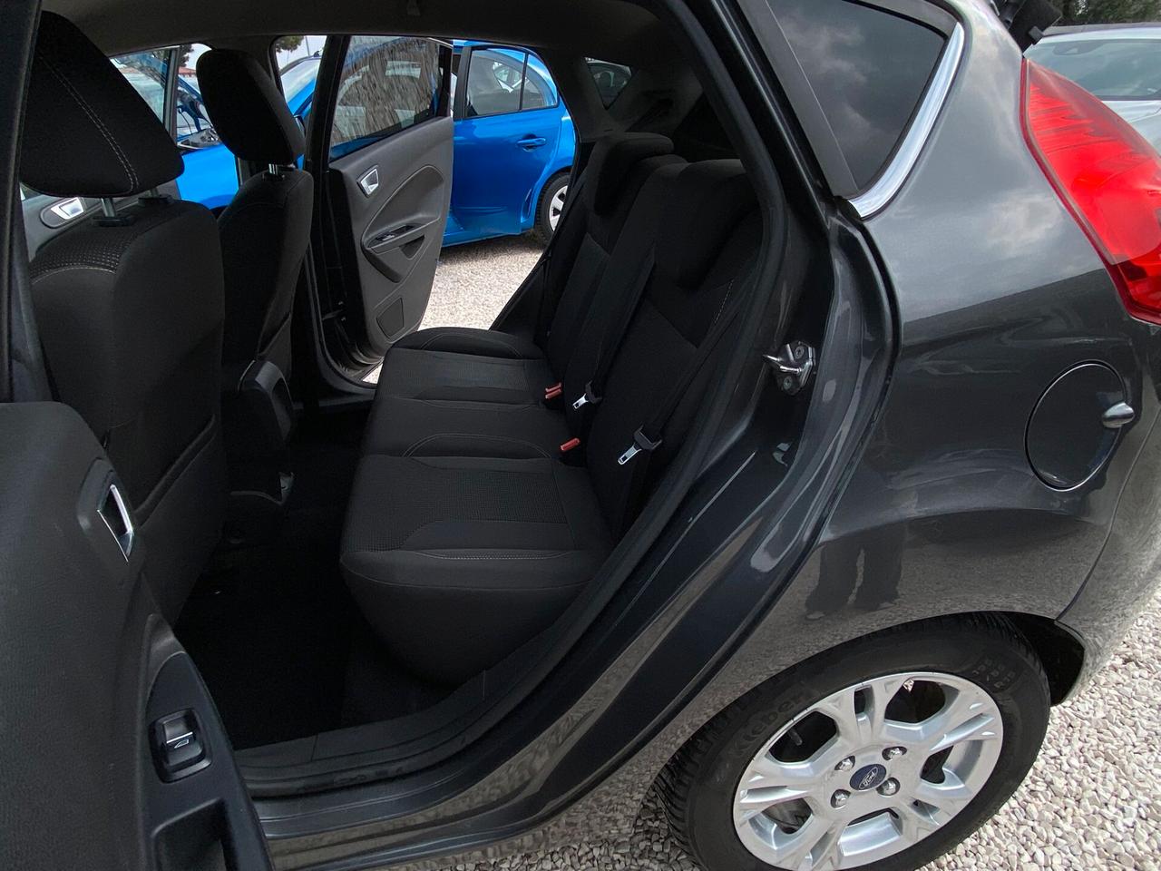 Ford Fiesta 1.5 TDCi 95CV 5 porte Titanium