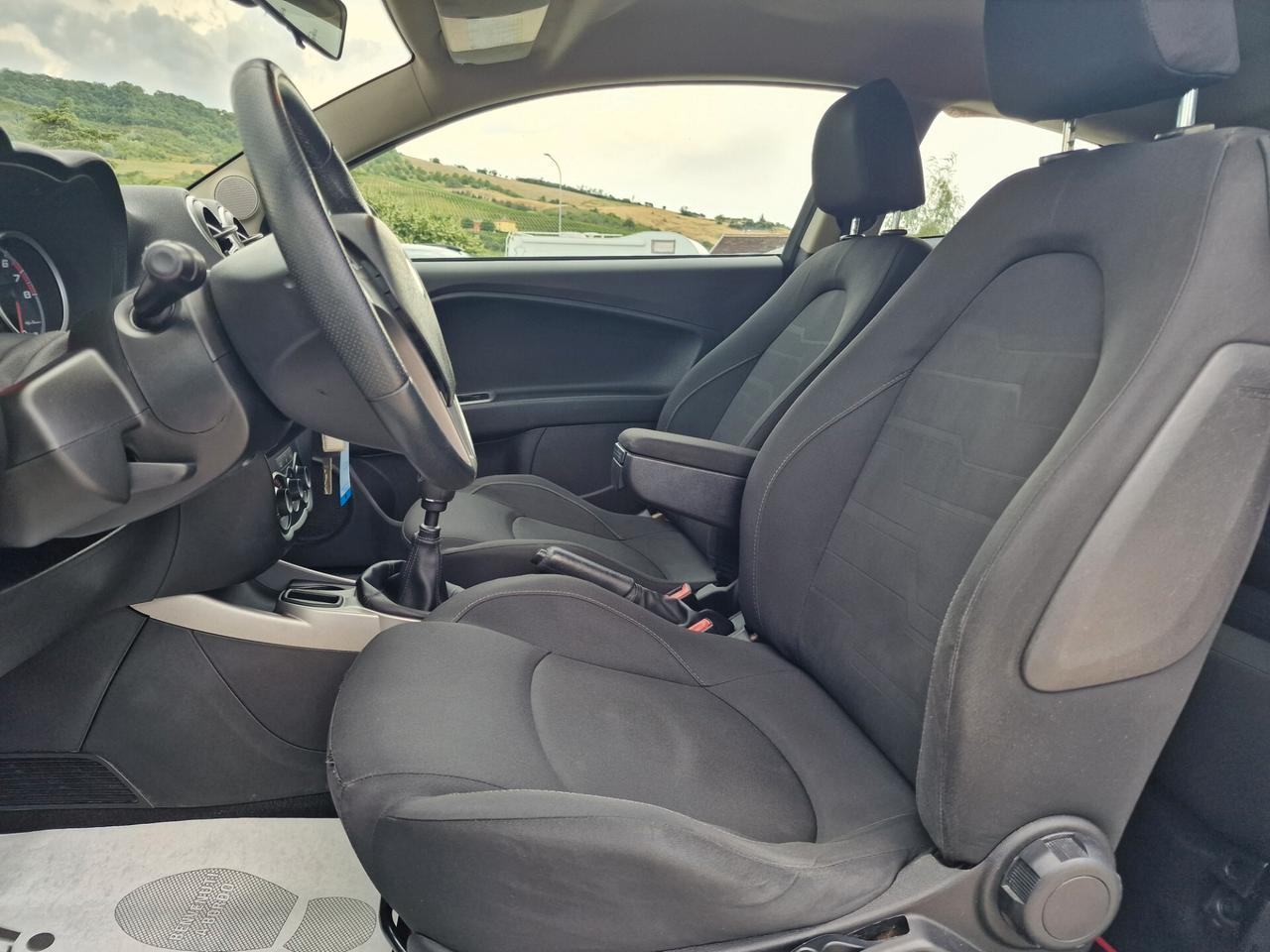 Alfa Romeo MiTo 1.4 78 CV Distinctive Sport GPL