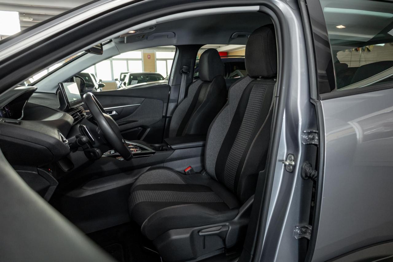 Peugeot 3008 1.5 bluehdi Active Business s&s 130cv eat8
