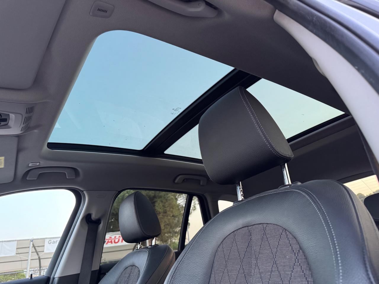 BMW X1 18d XDrive XLine - Tetto Led 18