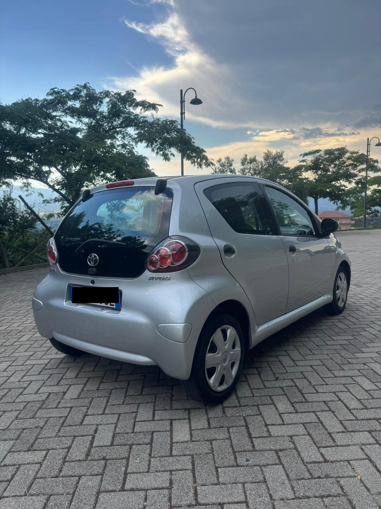 Toyota Aygo 1.0 Benzina 68Cv 2011