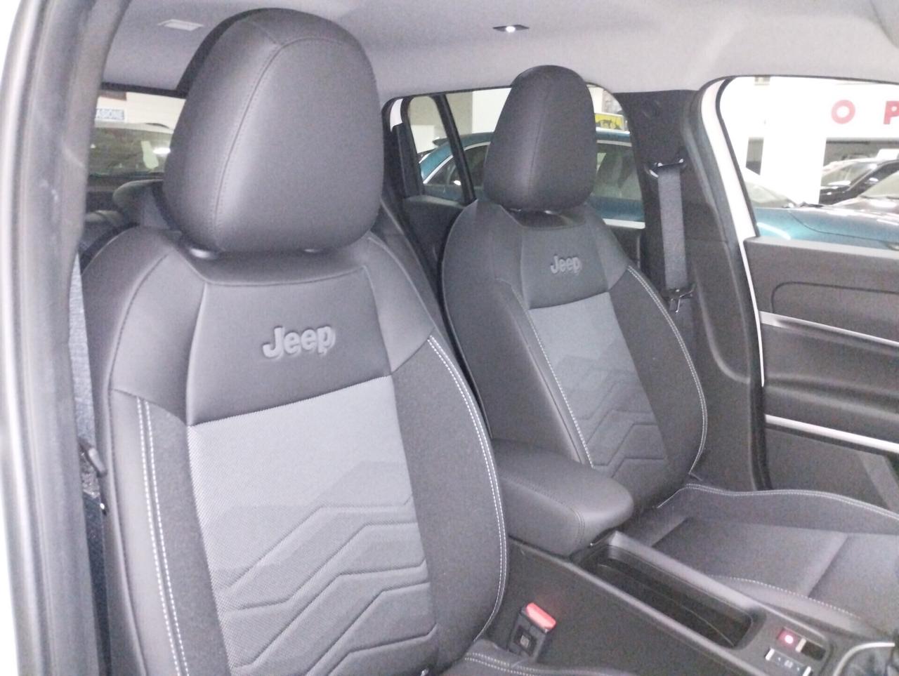 Jeep Avenger 1.2 Turbo 100 CV Summit