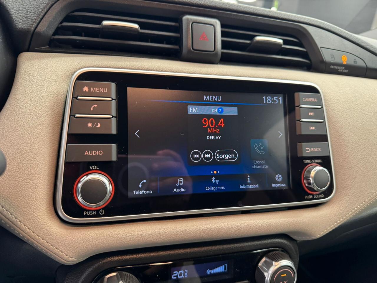 Nissan Micra IG-T 92 5 porte Tekna