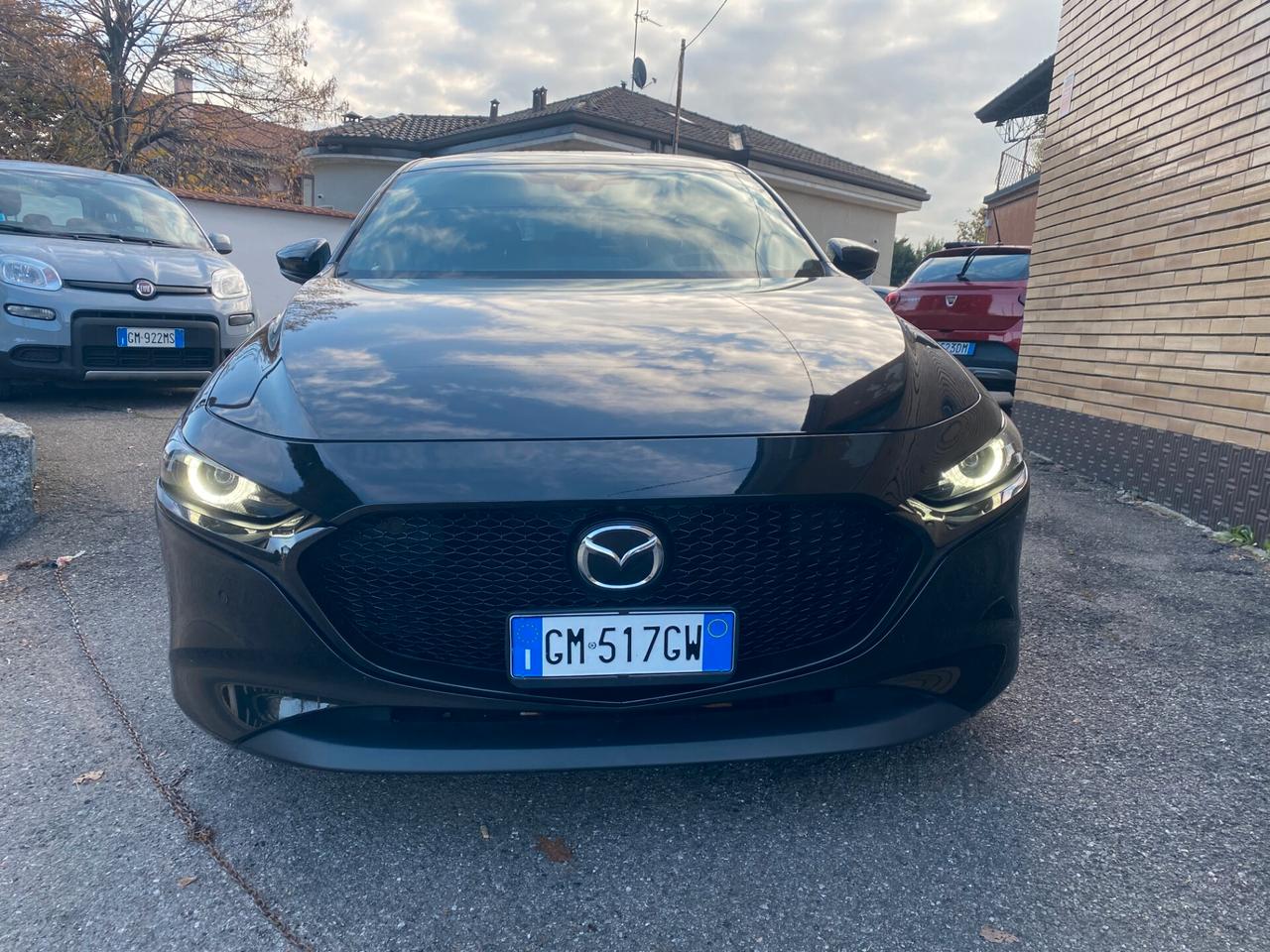 Mazda 3 Mazda3 2.0L e-Skyactiv-X M Hybrid 4p. Exclusive
