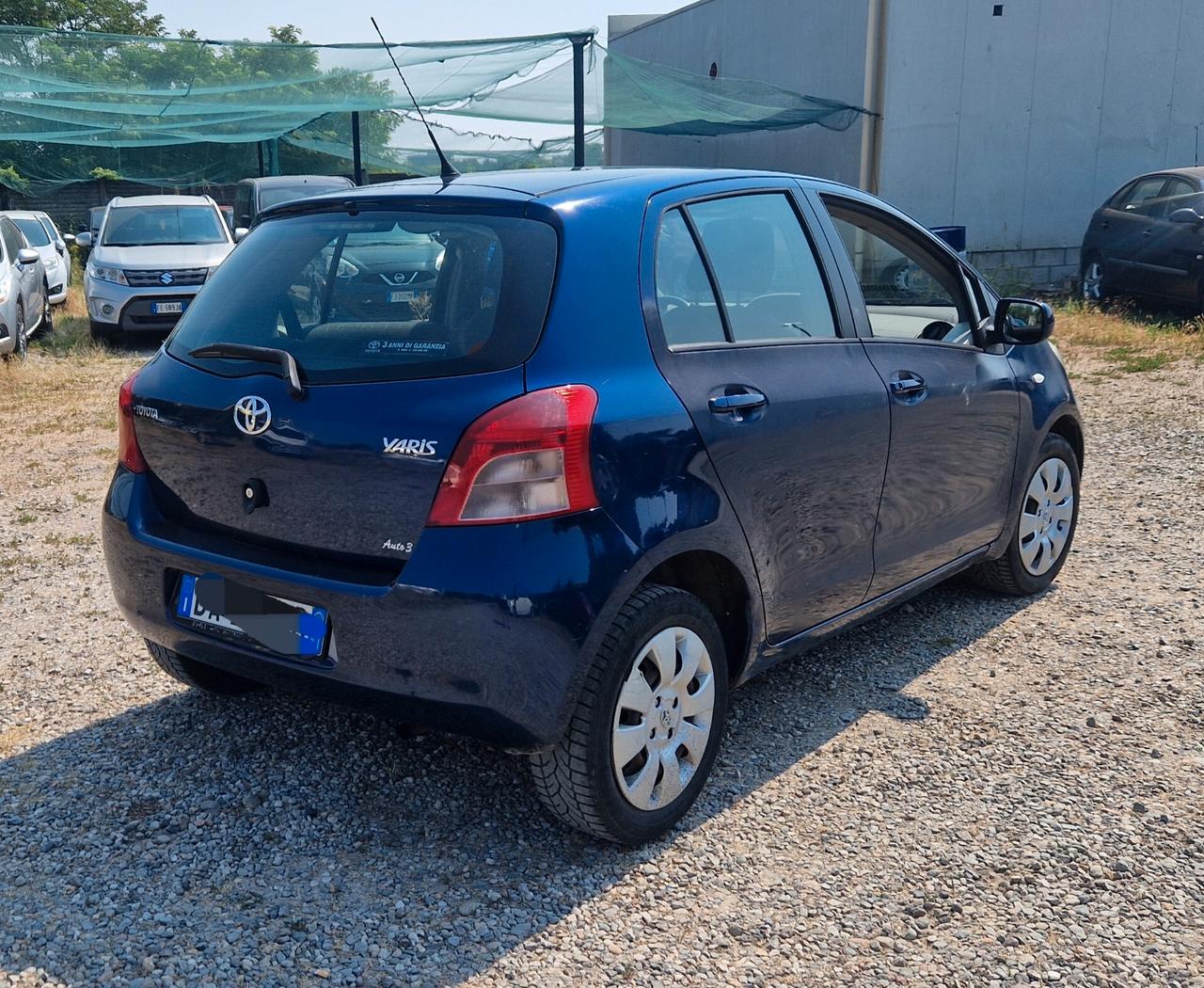 Toyota Yaris 1.0 5 porte Sol