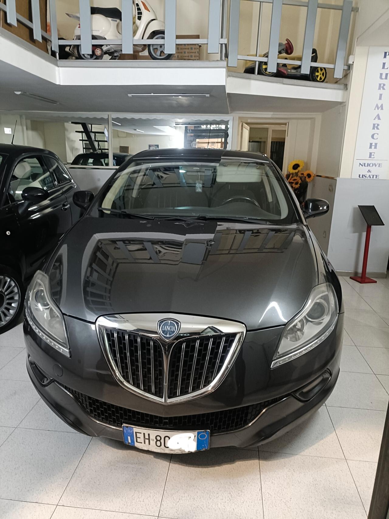 Lancia Delta 1.6 MJT DPF Silver