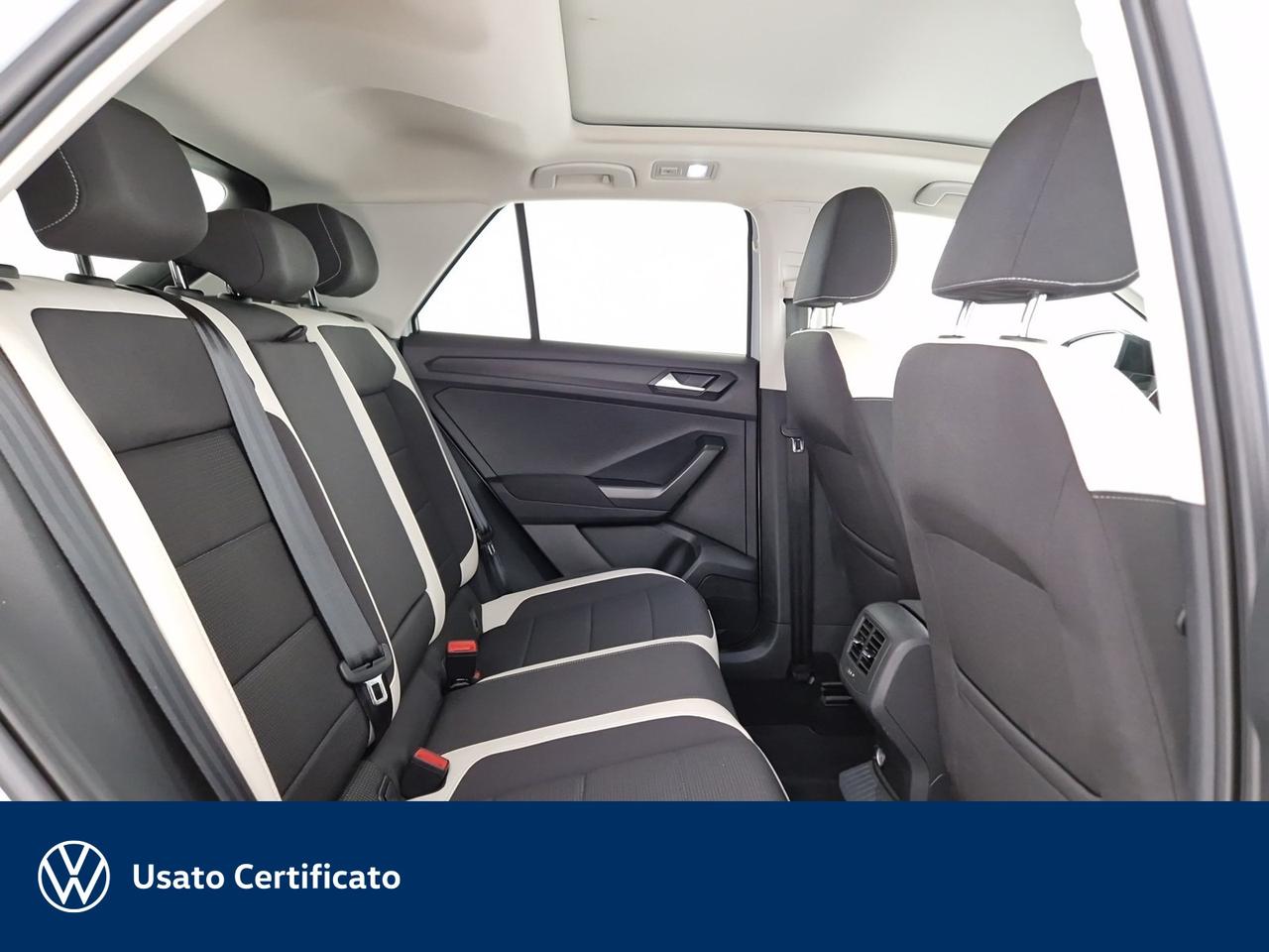 Volkswagen T-Roc 1.0 tsi advanced