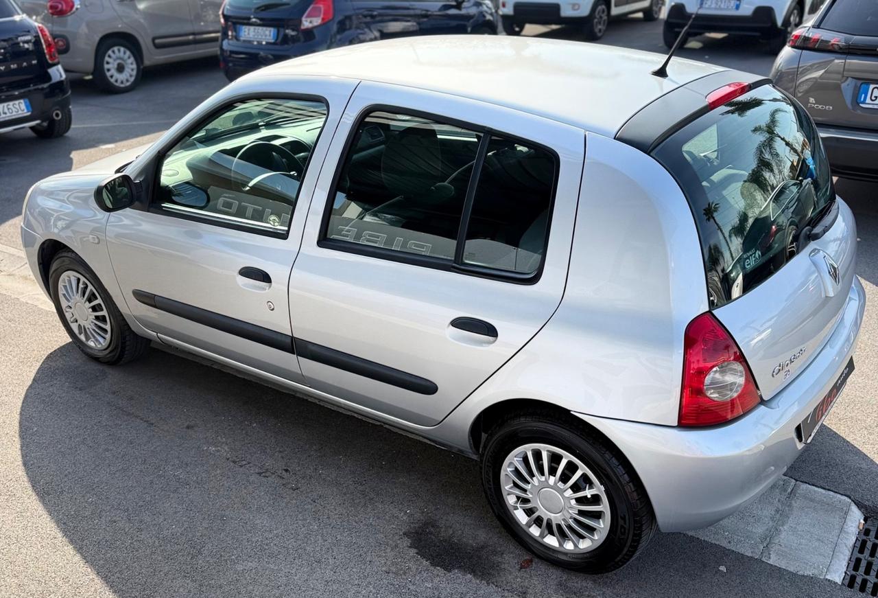 Renault Clio Storia 1.2 5 porte GPL Confort