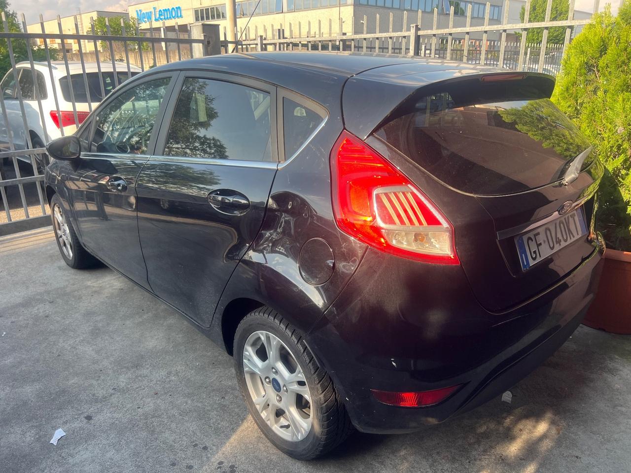 Ford Fiesta 1.2 82 CV 5 porte Titanium