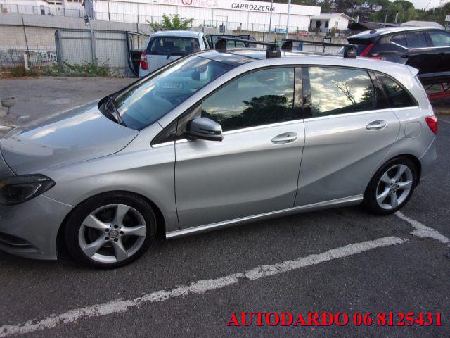 MERCEDES-BENZ B 180 CDI Premium