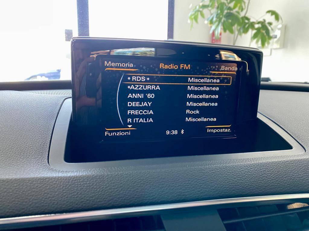 Audi Q3 2.0 tdi Business 150cv s-tronic