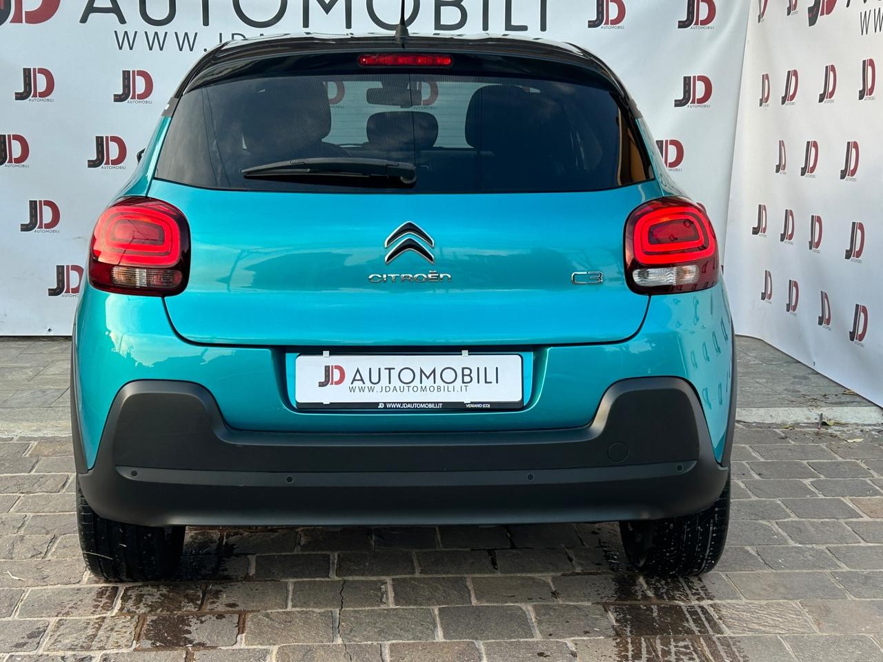 Citroen C3 Shine 1.2 benzina 83 cv