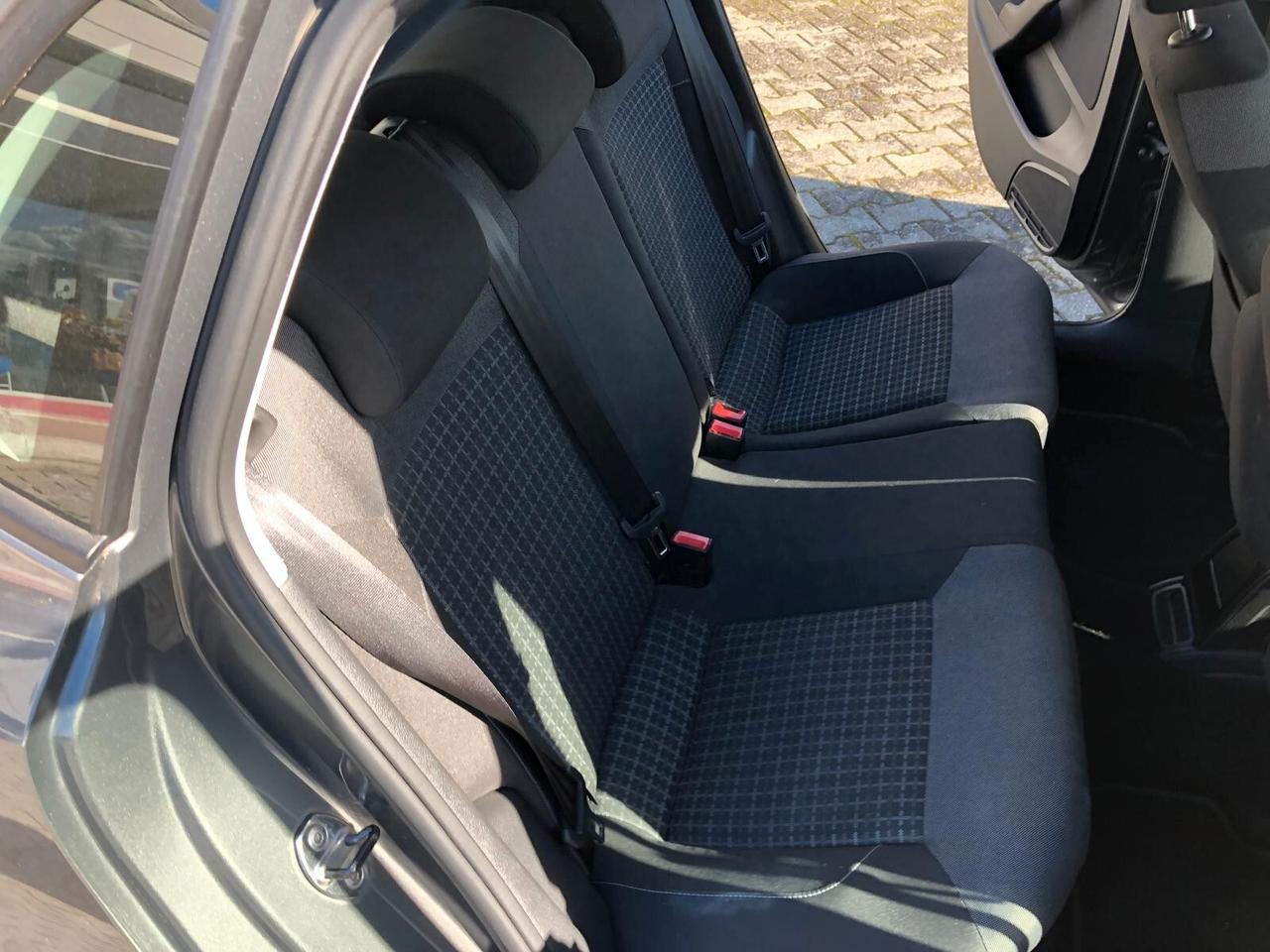 Volkswagen Polo 1.0 MPI 75 CV 5p. Comfortline ADATTA X NEOPATENTATI 1° PROPRIETARIO GARANZIA COMPLETA DELLA CONFORMGEST PER 12 MESI RINNOVABILE FINO A 36 MESI!!!