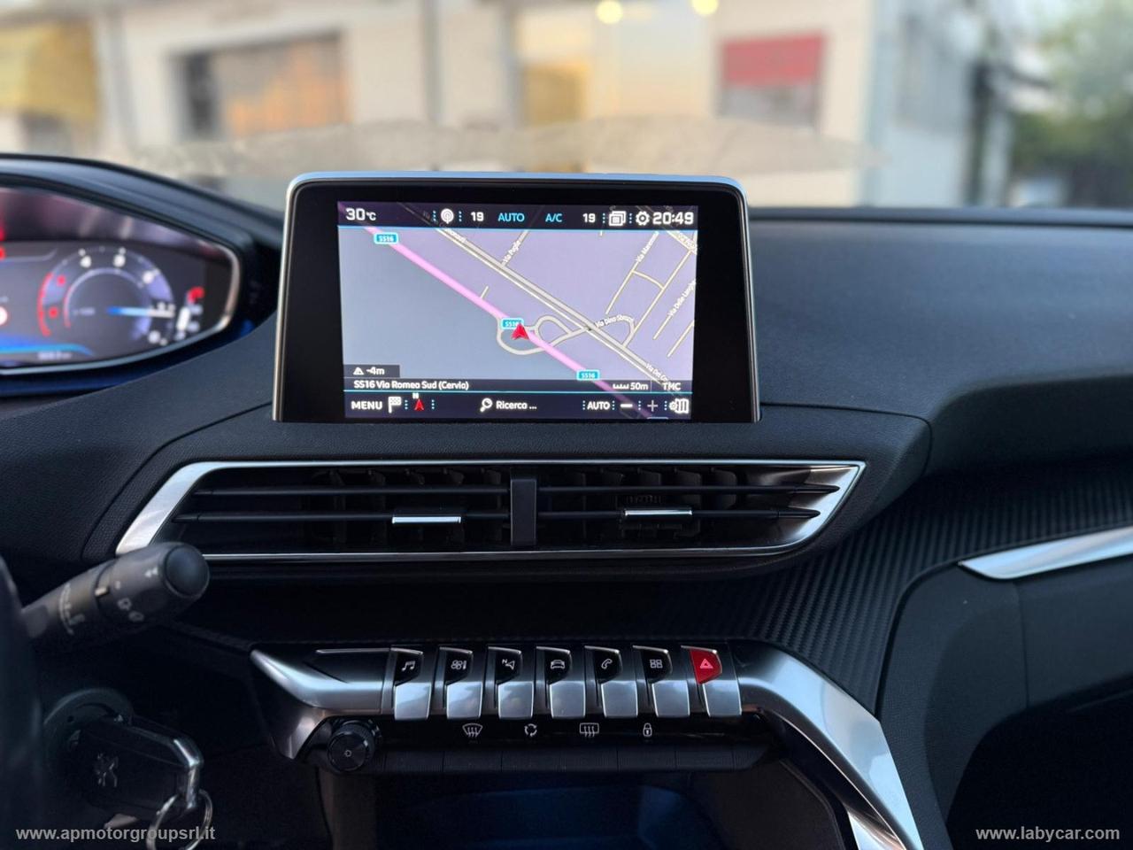 PEUGEOT 5008 BlueHDi 130 S&S EAT8 Allure