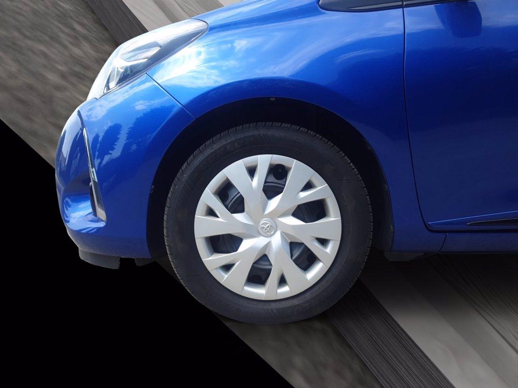 TOYOTA Yaris 5p 1.5h active my18 del 2018