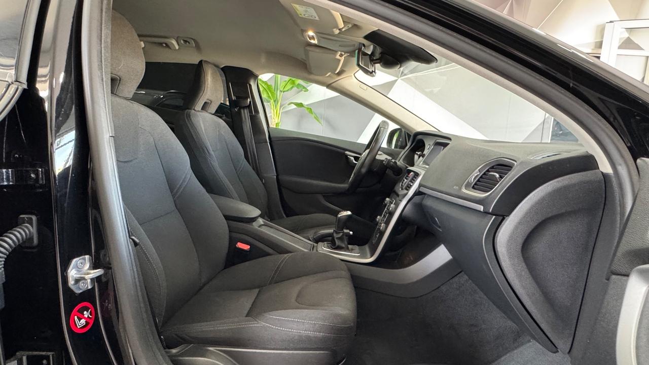 Volvo V40 2.0 120 Cv D2 Momentum-2017