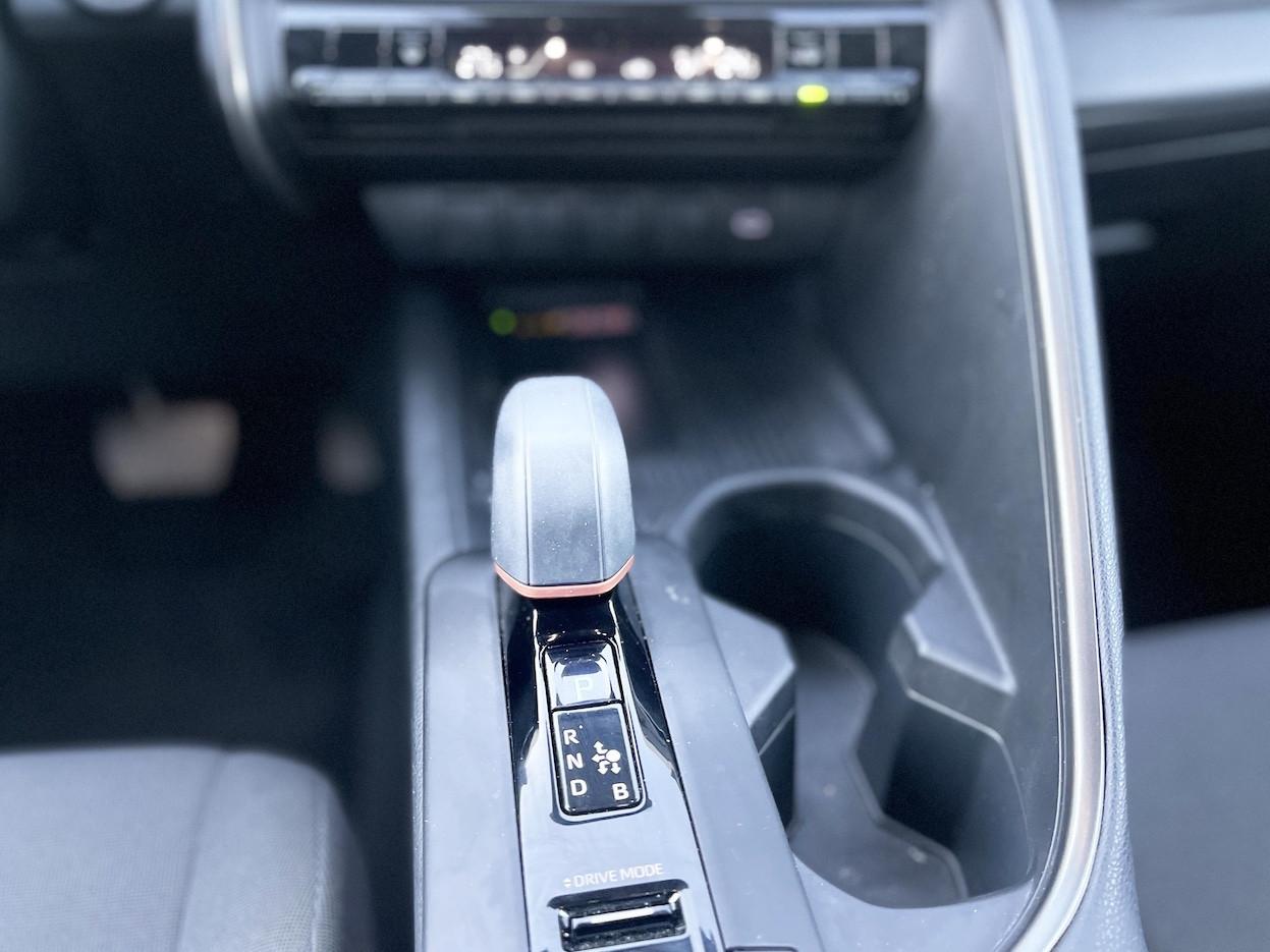 Toyota C-HR 1.8 Hybrid 98CV E6 Neo - 2023