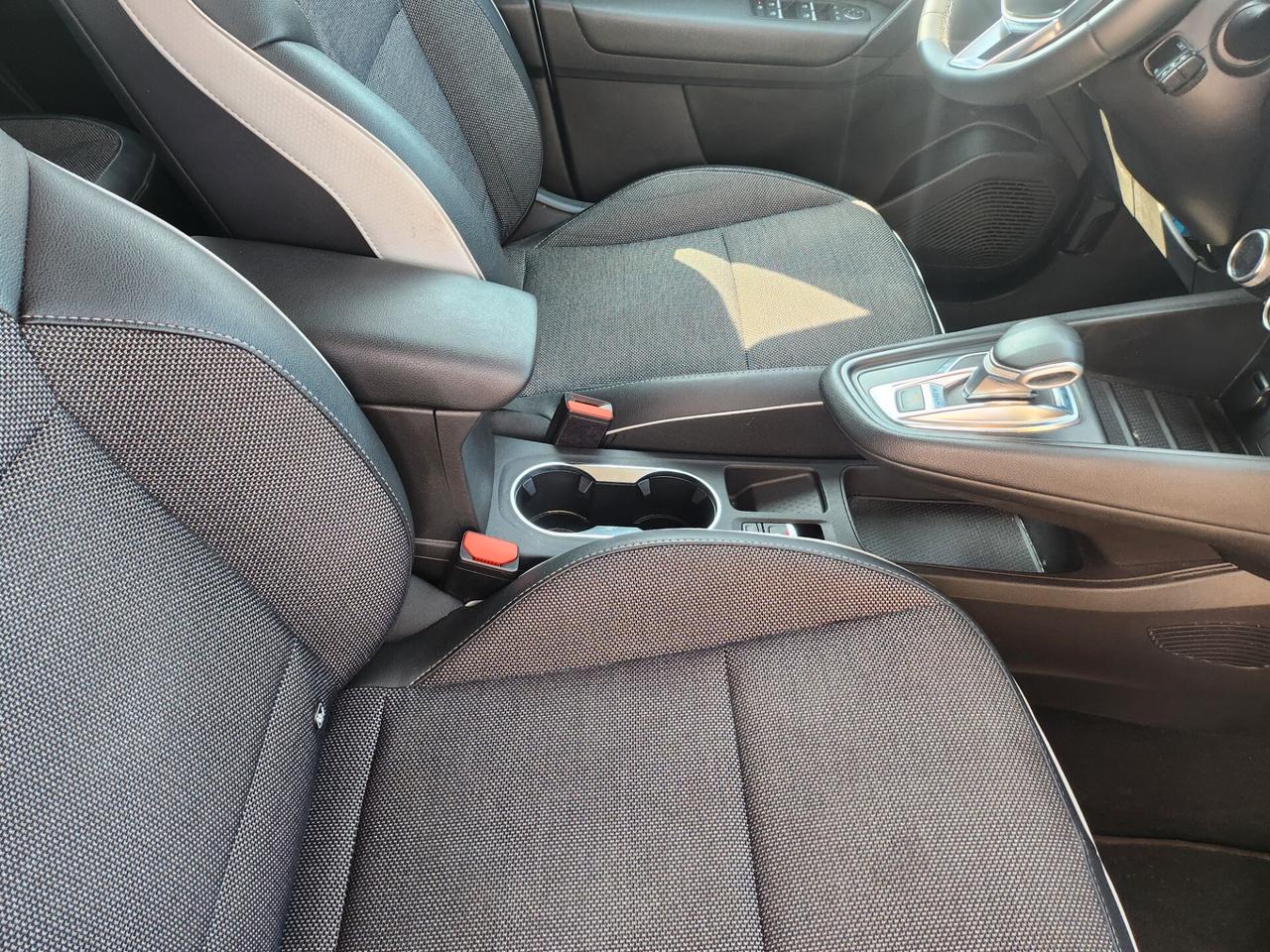 Renault Captur Plug-in Hybrid E-Tech 160 CV Intens