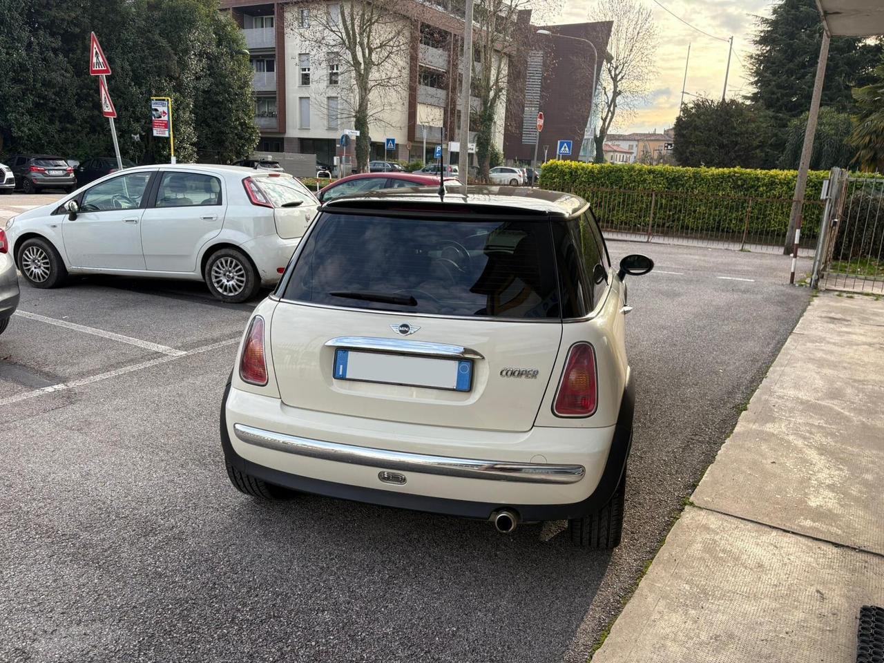 MINI 1.6 16V Cooper ASI - 2004