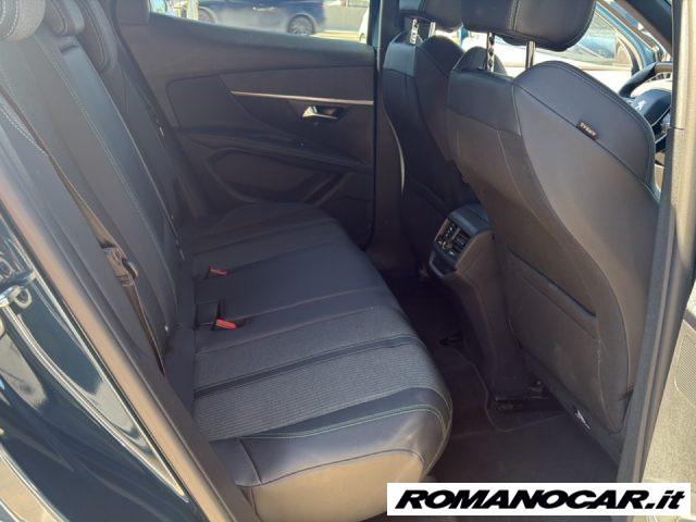 PEUGEOT 3008 BHDi 130cv EAT8 AllurePack anche AUTOCARRO 5 POSTI