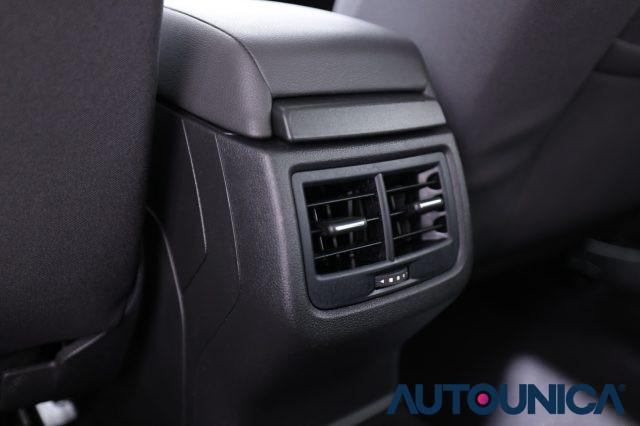 SEAT Leon 1.6 TDI 115 CV 5PORTE STYLE FARI LED NEOPATENTATI