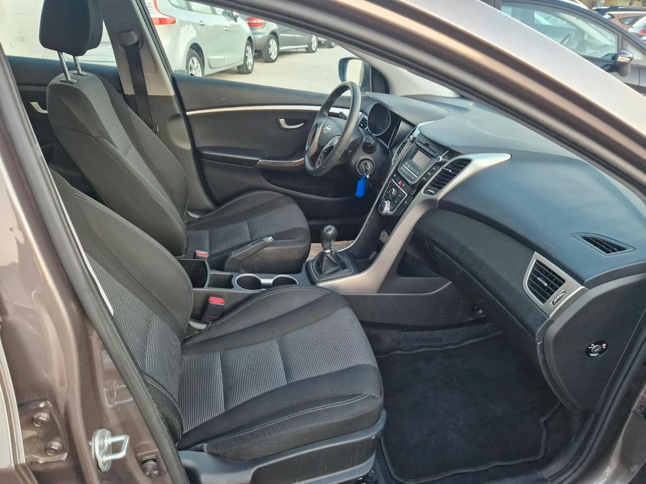 Hyundai i30 1.4 CRDi 5p. 90 CV